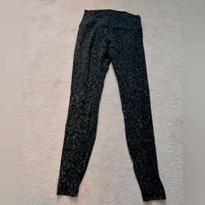 Lululemon align 28” size 8.